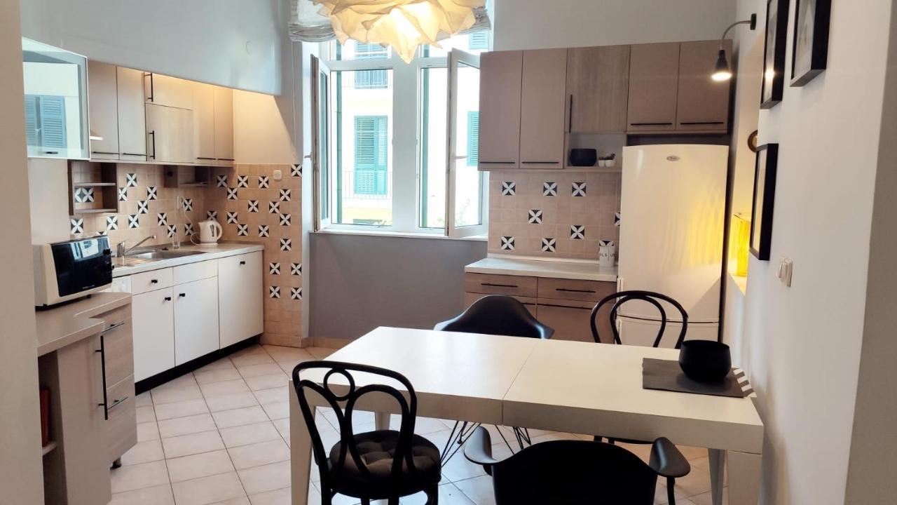 Apartment Reful Split Buitenkant foto