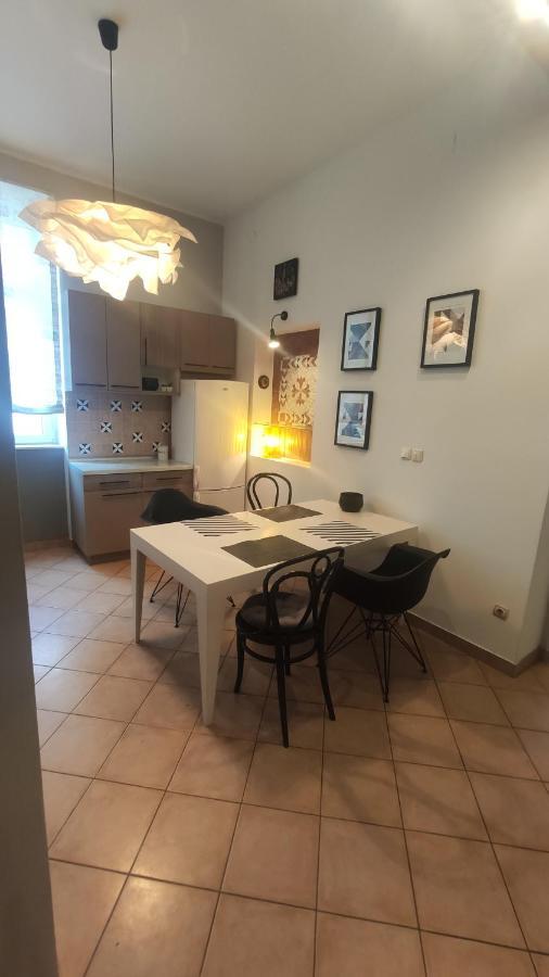 Apartment Reful Split Buitenkant foto