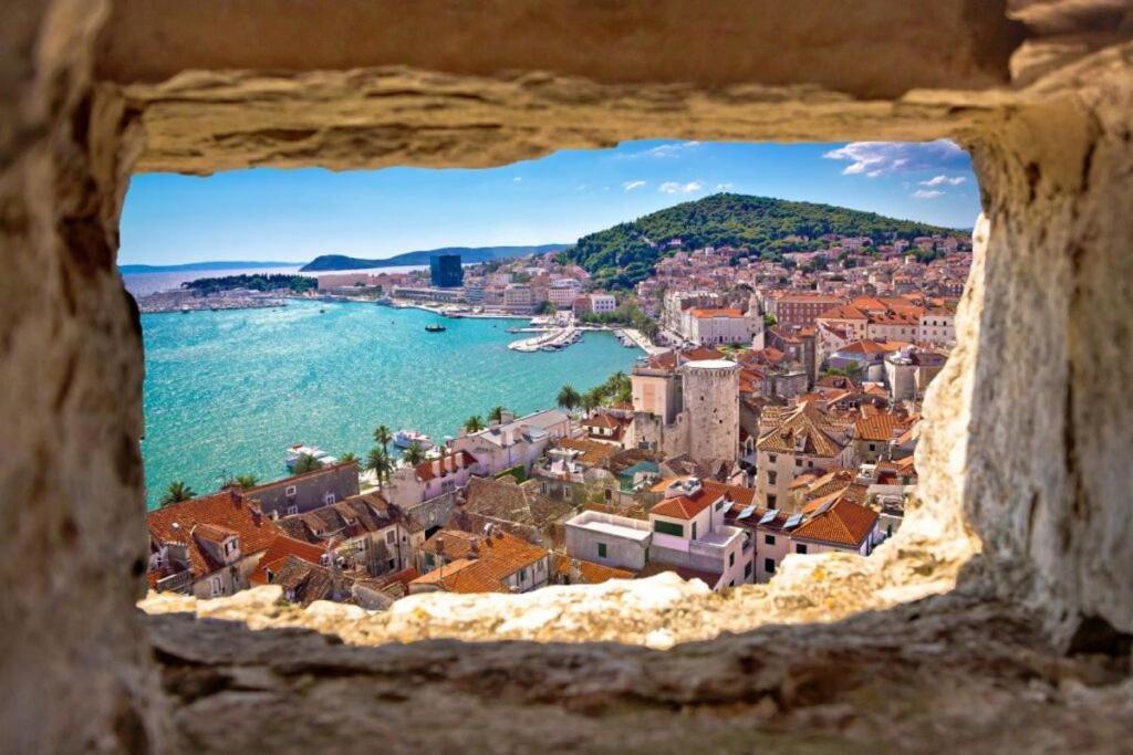 Apartment Reful Split Buitenkant foto